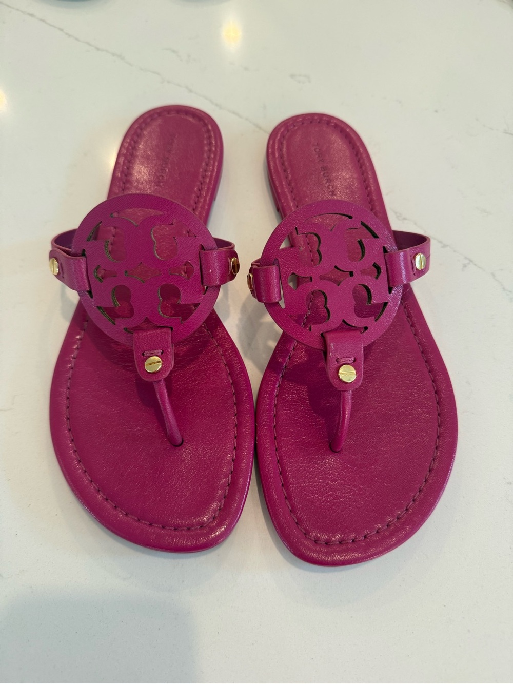 Tory Burch Fuchsia Leather Logo Thong Sandals
